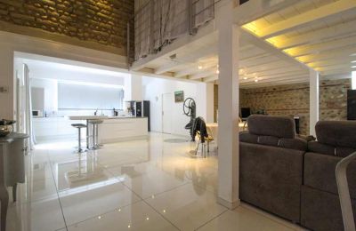 Immobilier historique à vendre Hautes-Pyrénées:  