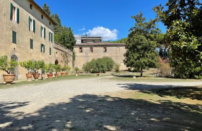 Villa historique à vendre Siena, Toscane:  RIF 2937 Innenhof