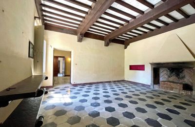 Villa historique à vendre Siena, Toscane:  RIF 2937 Wohnbereich mit offenen Kamin