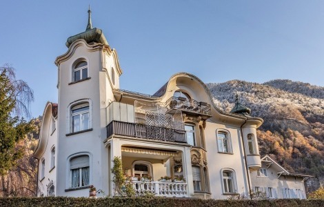 Châteaux manoirs villas  Suisse