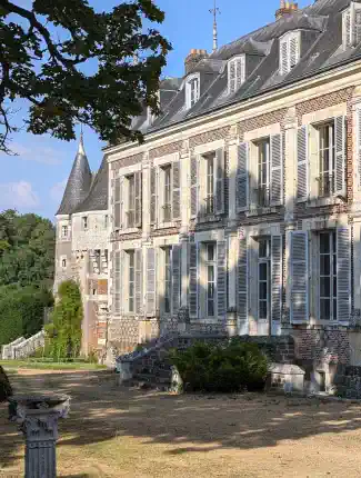 Château en Perche avec parc de 41 hectares – 120 km de Paris, Chartres, Centre-Val de Loire