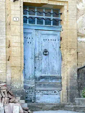 Maison historique de 235 m² avec cour – Projet de rénovation, Uzès, Occitanie