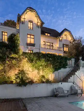 Demeure à Lyon avec maison d'hôtes - Situation privée, Lyon, Auvergne-Rhône-Alpes