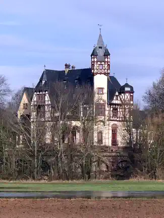 Appartement dans un château près de Francfort, 61137 Schöneck, Hesse