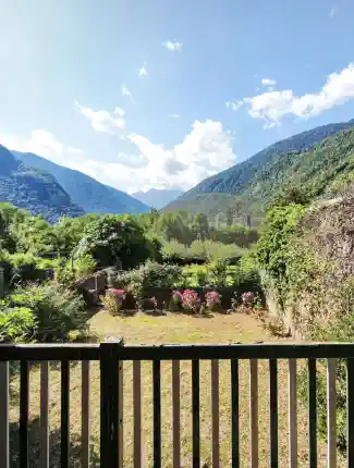 Maison bourgeoise à Bagnères-de-Luchon avec grand jardin et vue sur les Pyrénées, Bagnères-de-Luchon, Occitanie
