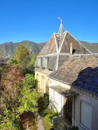 Manoir du XVIIIe siècle avec une superbe vue sur les montagnes, Marignac, Occitanie