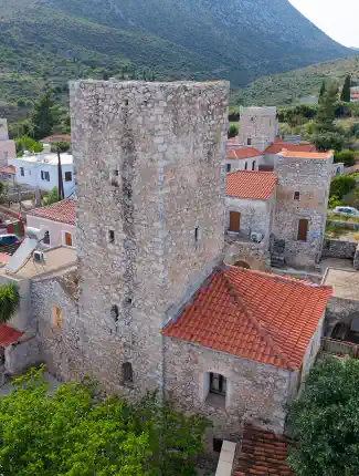 Tour de Mani à Flomochori avec vue sur la mer, Flomochori, Péloponnèse