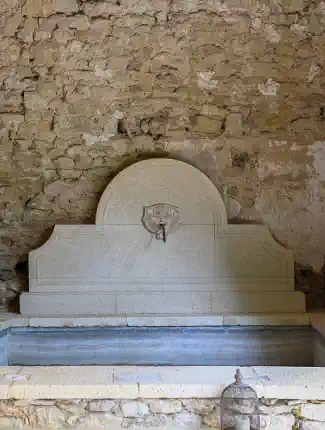 Propriété de caractère avec bassin romain et jardin près d’Uzès, Uzès, Occitanie
