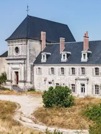 Château du XVIIIe siècle et église abbatiale, Vendômois, Val de Loire, Vendôme, Centre-Val de Loire